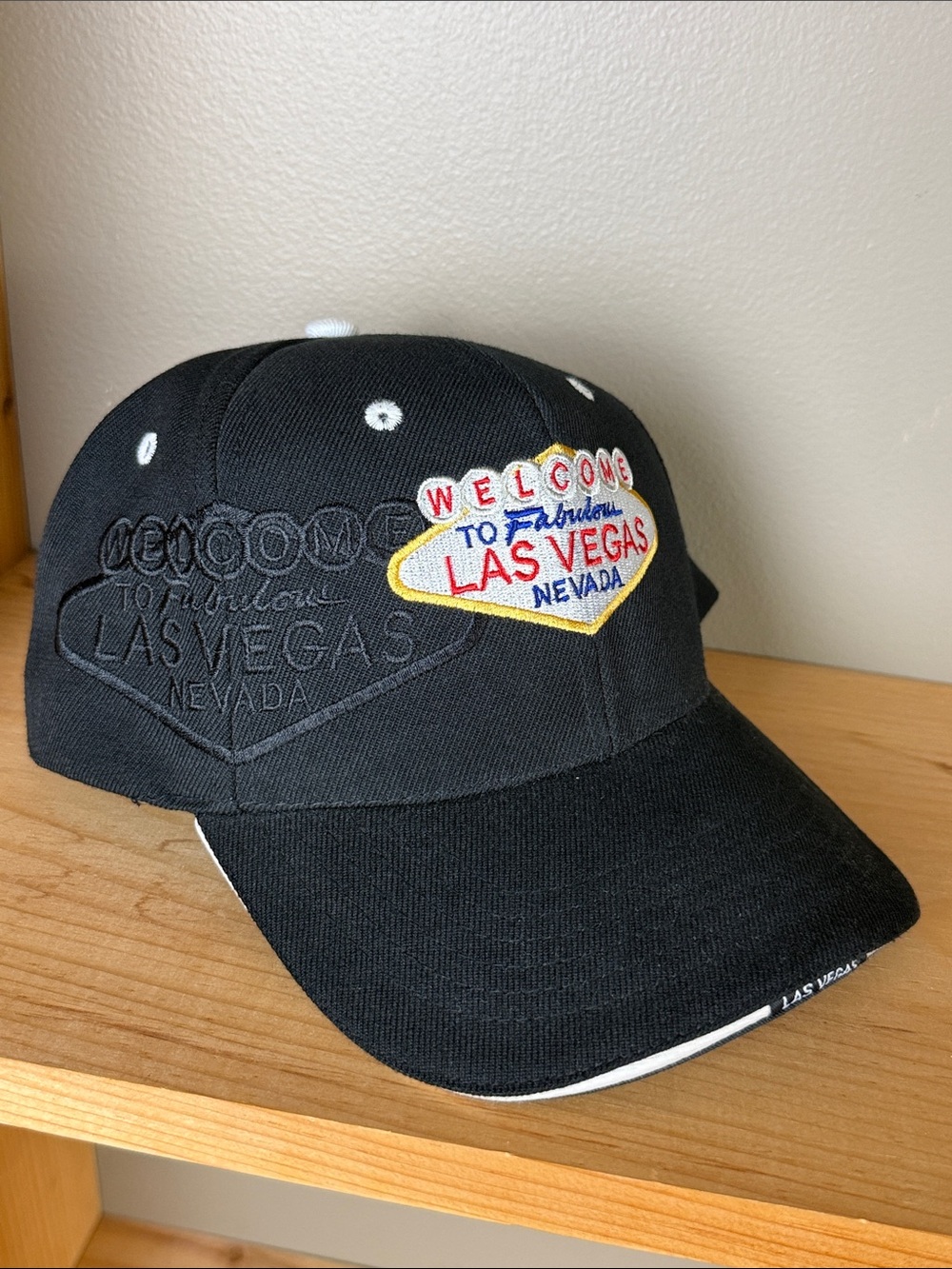 Las Vegas 00s Souvenir Hat